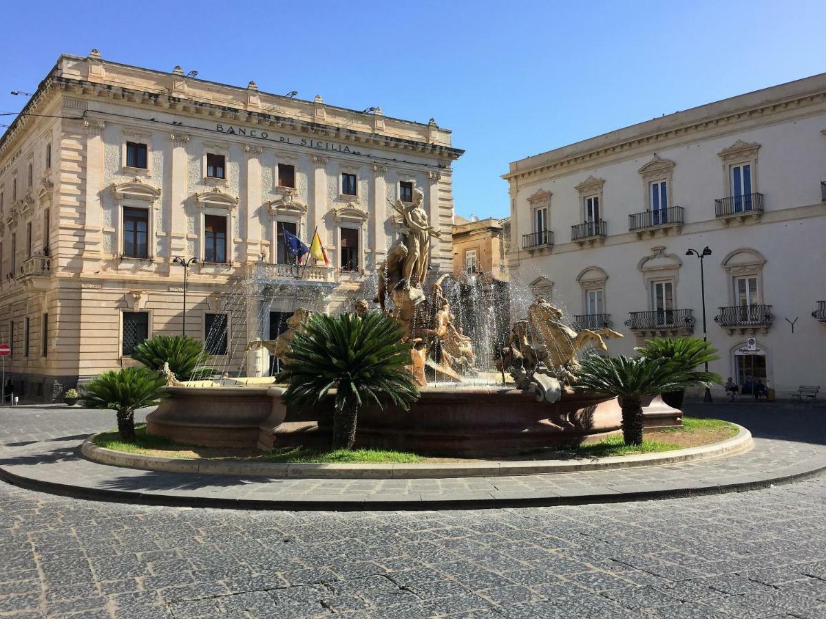 Suite La Piazza By Wonderful Italy Syracuse Екстер'єр фото