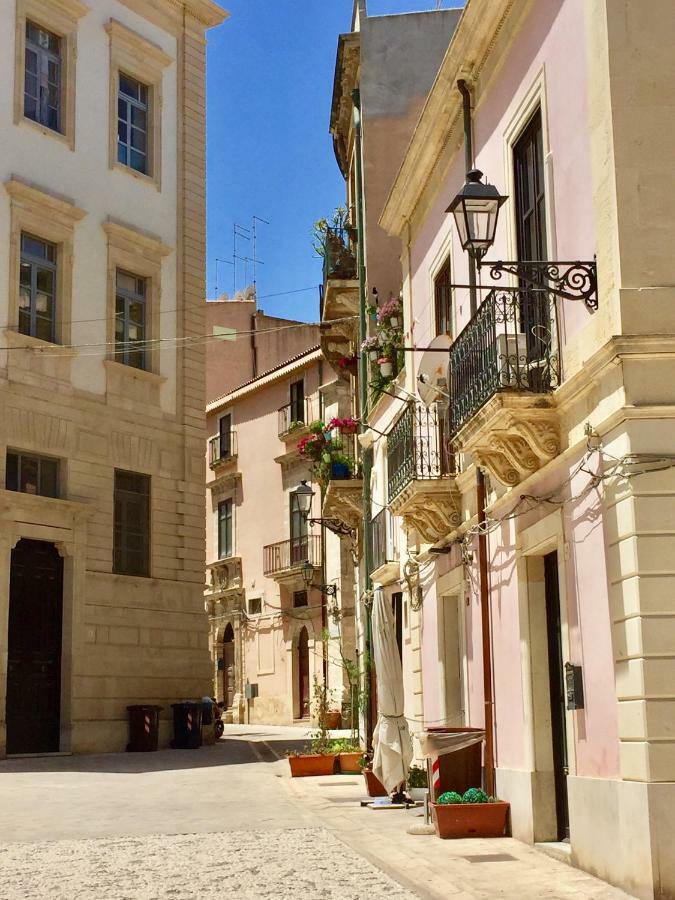 Suite La Piazza By Wonderful Italy Syracuse Екстер'єр фото